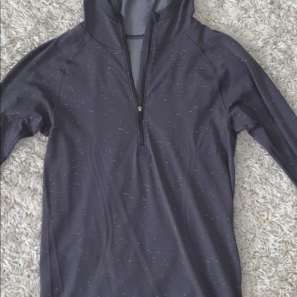 NWOT Lululemon Grey Top w Hood